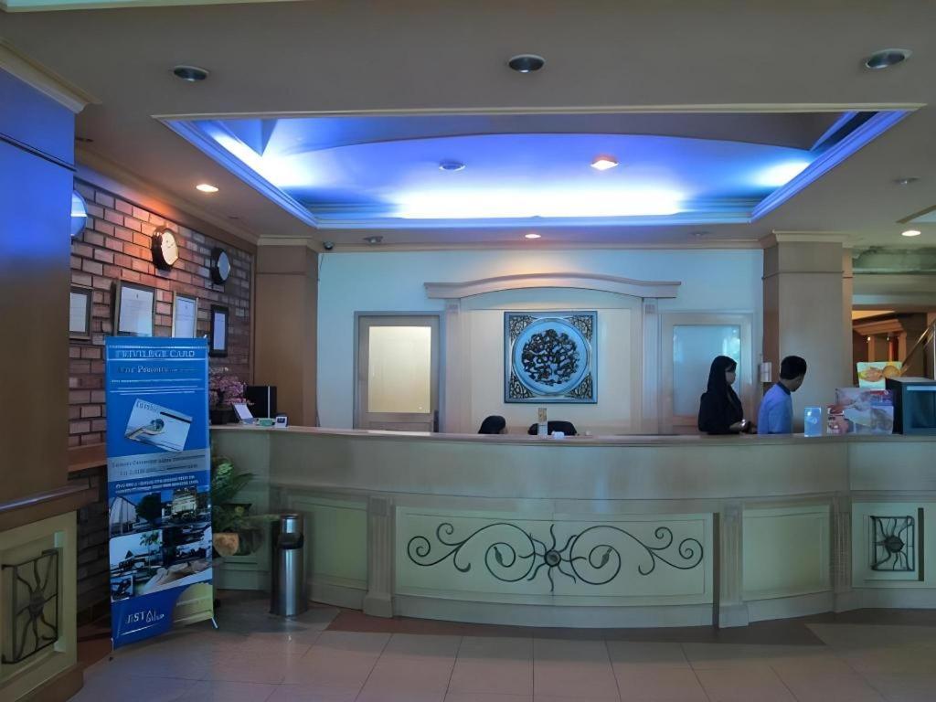 Buana Lestari Hotel Balikpapan  Eksteriør billede