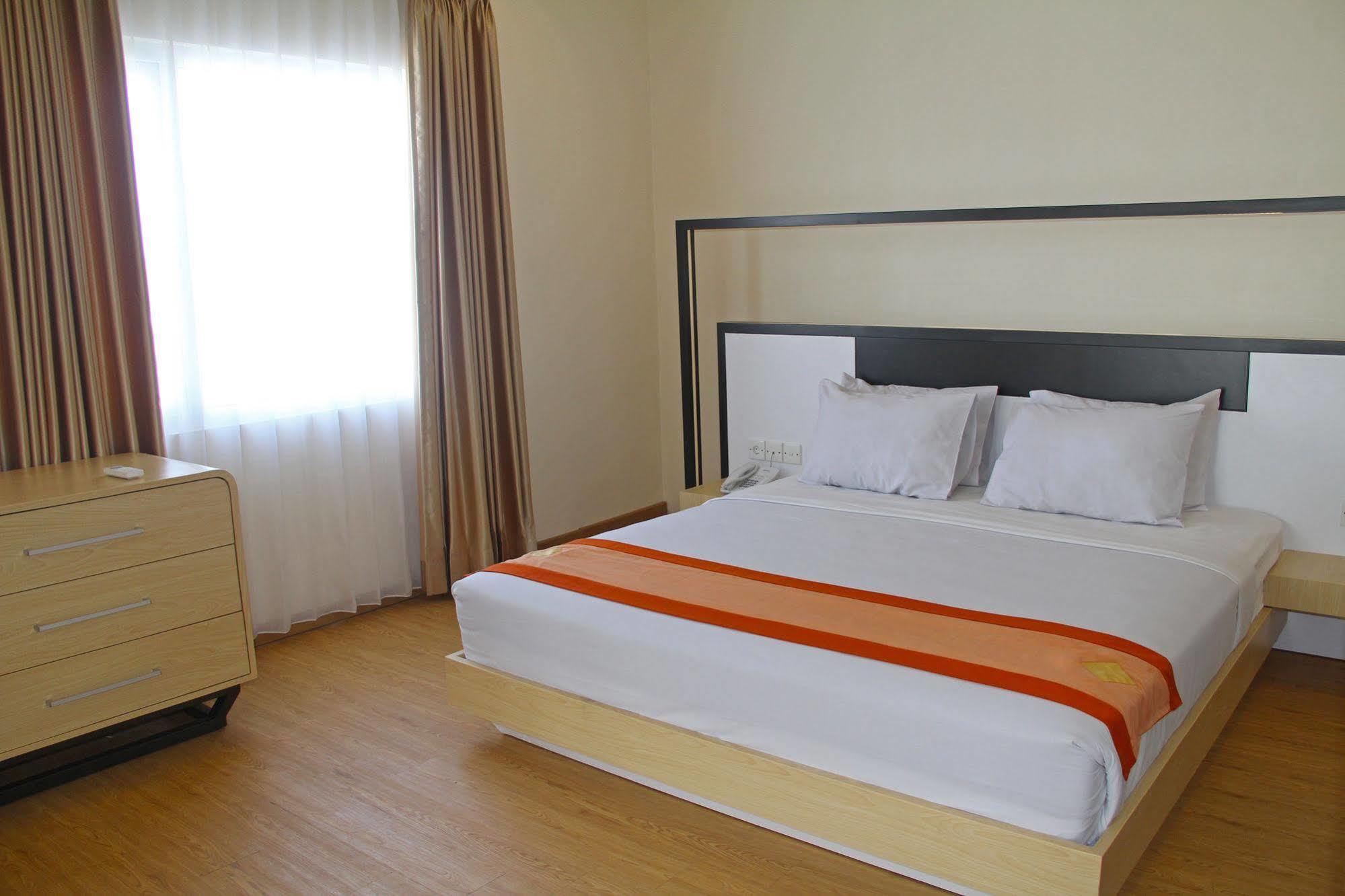 Buana Lestari Hotel Balikpapan  Eksteriør billede